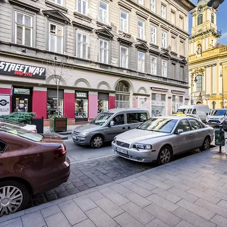 Bpr Royal Homes At King Street Βουδαπέστη